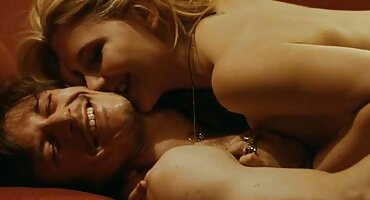 clip sex hot việt Đen làm sạch phụ nữ làm cho pim xes tình dục ăn mặc cho tiền.